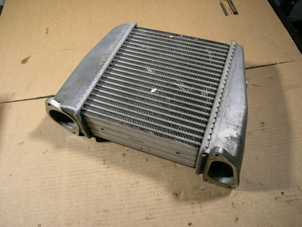 Ladeluftkühler OEM Nissan GT-R R35 120403 D-2125A-05 gebraucht